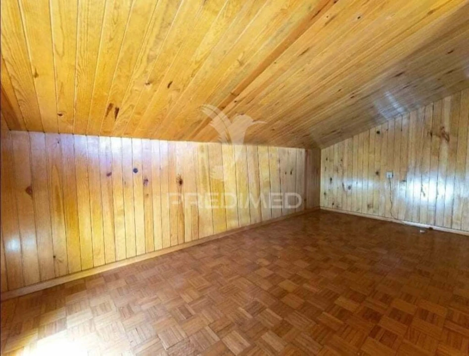 Quinta T3 para Venda em Roriz Foto 8