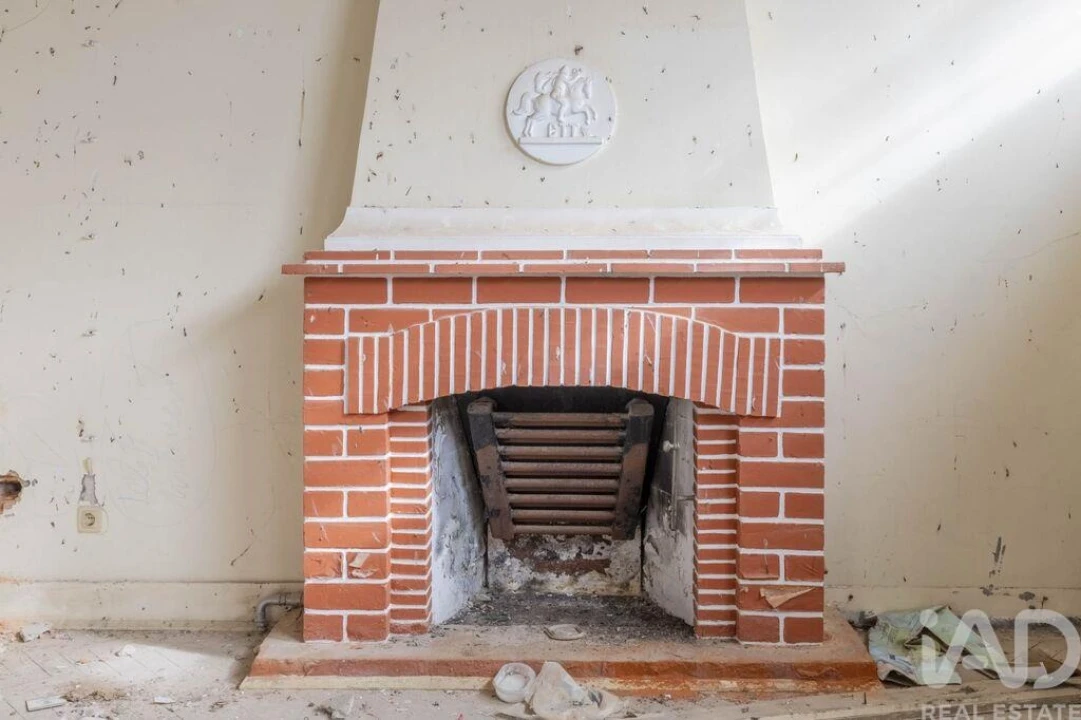 Prédio para Venda em Muge Foto 18