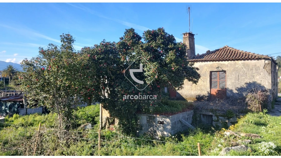 Moradia T3 para Venda em Correlhã Foto 15