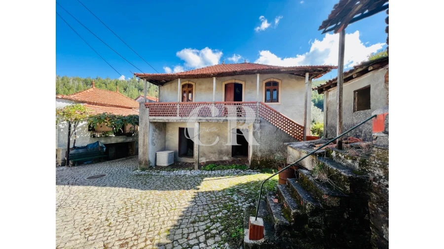 Moradia T4 para Venda em Campelo