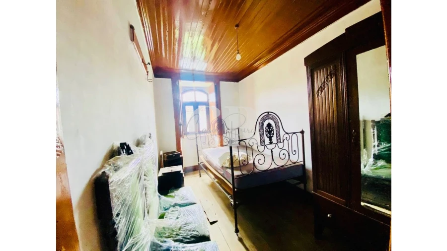 Moradia T4 para Venda em Campelo Foto 11