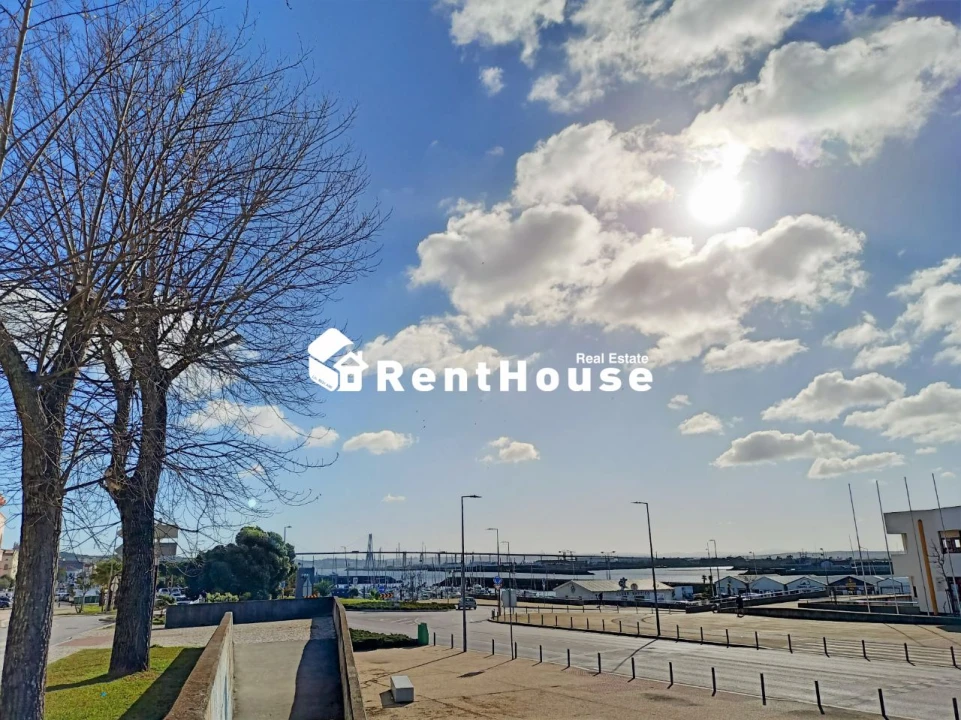 Prédio para Venda em Alhadas Foto 10