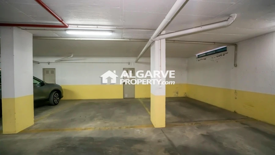 Apartamento T2 para Venda em Quarteira Foto 22