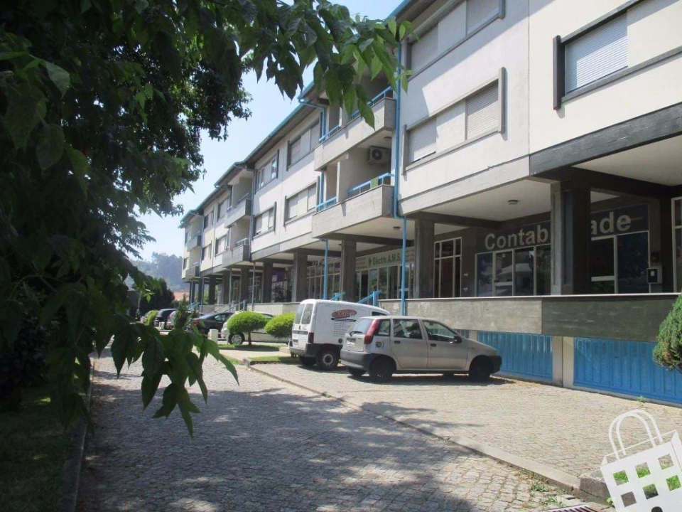 Negócio para Venda em Oliveira, São Paio e São Sebastião Foto 4