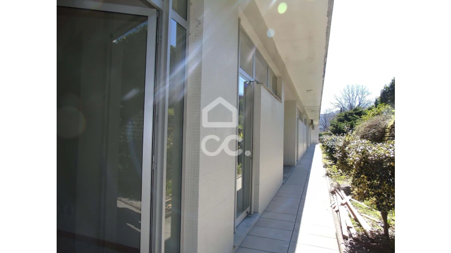 Negócio para Arrendamento em Selho (São Jorge) Foto 7