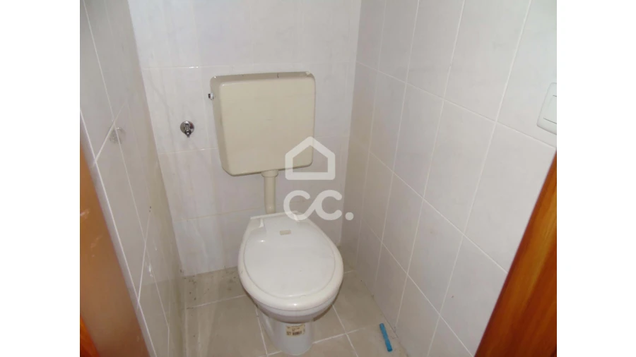 Negócio para Arrendamento em Selho (São Jorge) Foto 6