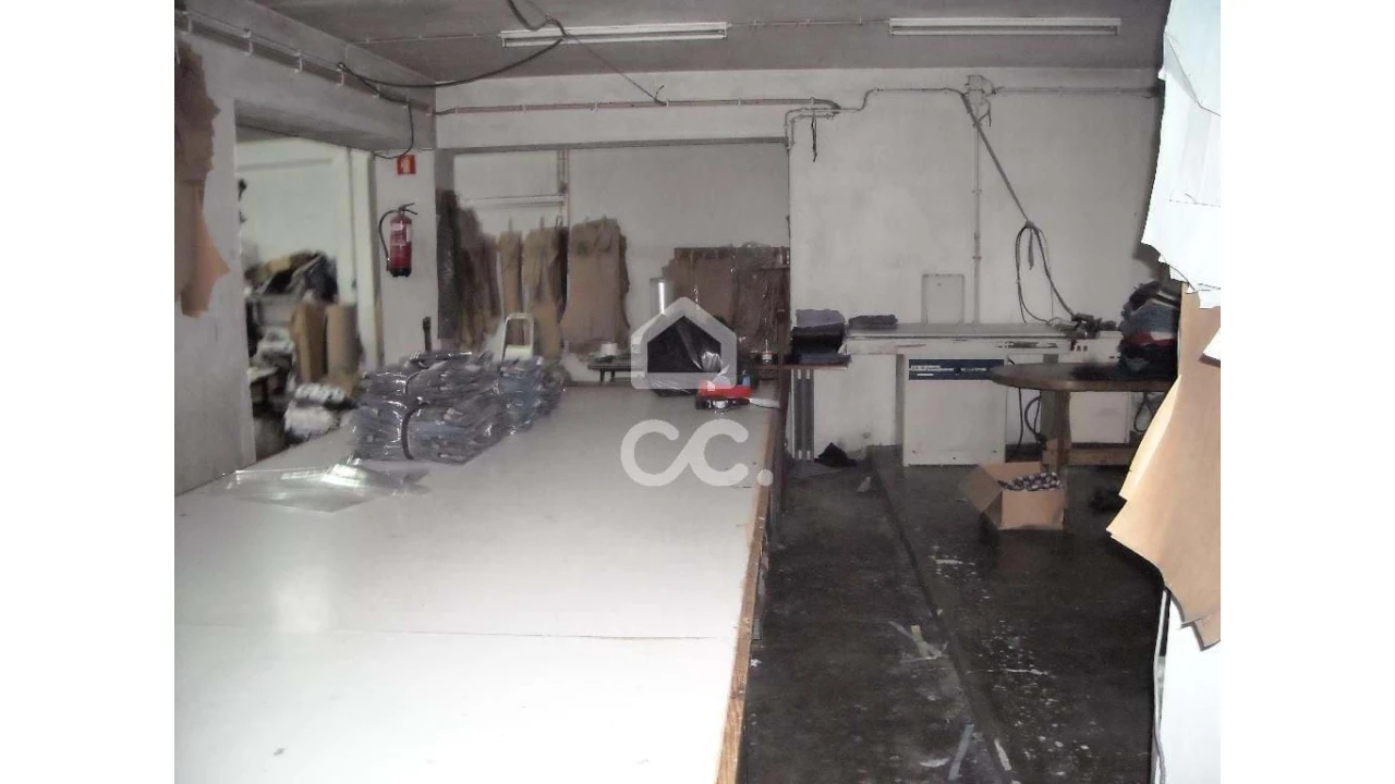 Terreno para Venda em Oliveira, São Paio e São Sebastião Foto 6