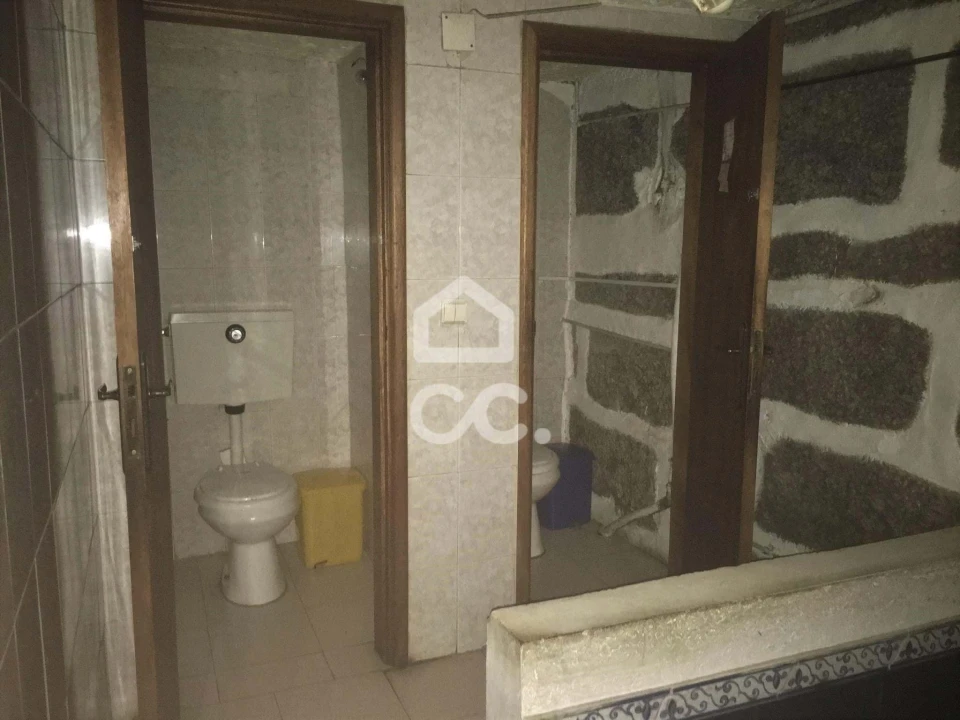 Negócio para Arrendamento em Oliveira, São Paio e São Sebastião Foto 6