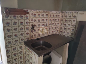 Moradia T1 para Venda em Belmonte e Colmeal da Torre