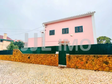 Moradia T4 para Venda em Cascais e Estoril