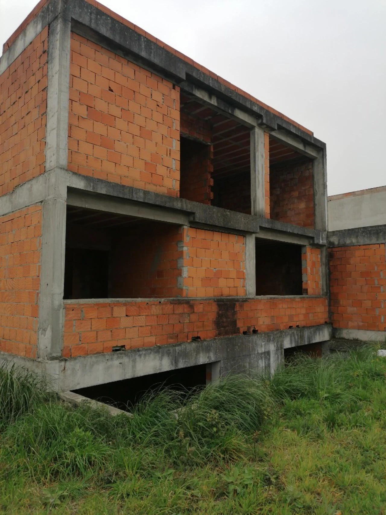 Moradia T4 para Venda em Serzedo e Perosinho Foto 4