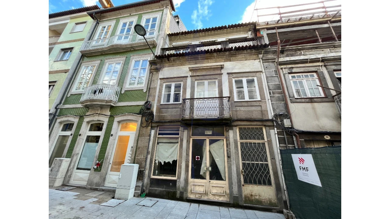 Prédio para Venda em São Vicente (Braga) Foto 2