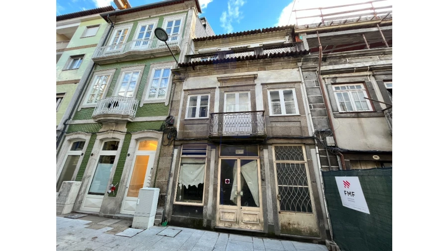 Prédio para Venda em São Vicente (Braga) Foto 2
