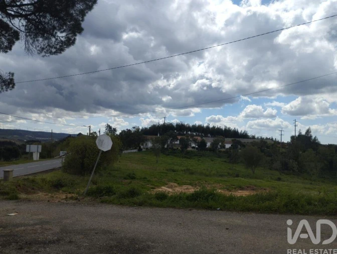 Moradia T3 para Venda em Cadaval e Pêro Moniz Foto 17