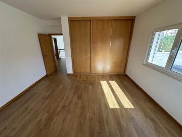 Moradia T4 para Venda em Tavarede