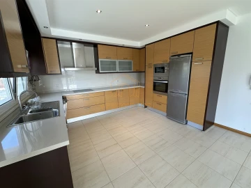 Moradia T4 para Venda em Tavarede