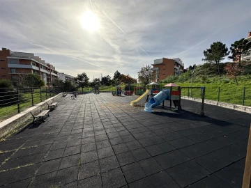 Moradia T4 para Venda em Tavarede