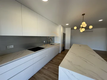 Apartamento T4 para Venda em Buarcos