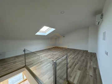 Apartamento T4 para Venda em Buarcos