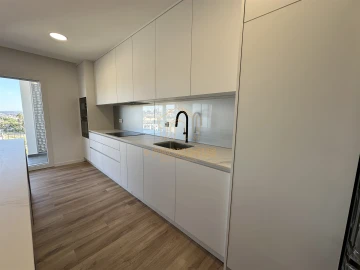 Apartamento T4 para Venda em Buarcos