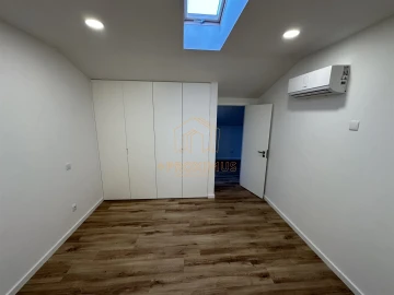 Apartamento T4 para Venda em Buarcos