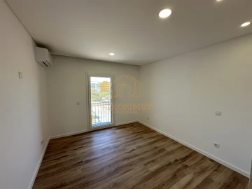 Apartamento T4 para Venda em Buarcos