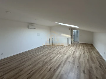 Apartamento T4 para Venda em Buarcos