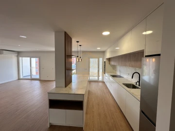 Apartamento T5 para Venda em Buarcos