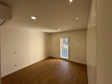 Apartamento T5 para Venda em Buarcos
