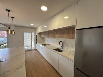 Apartamento T5 para Venda em Buarcos