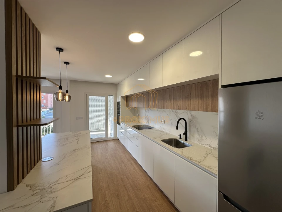 Apartamento T5 para Venda em Buarcos Foto 5
