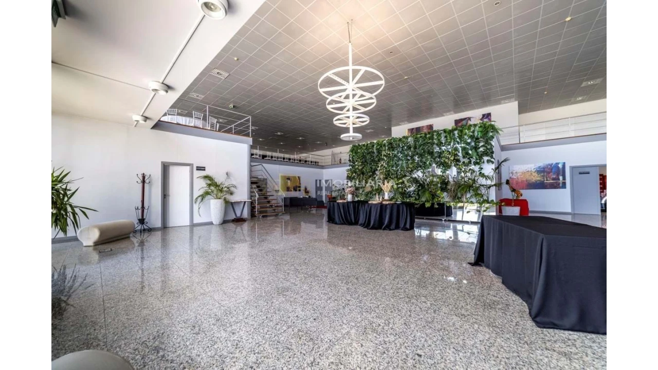 Armazém para Venda em Marvila, Ribeira Santarém, São Salvador, São Nicolau Foto 3