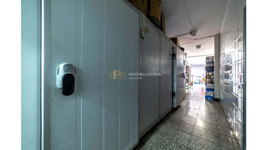 Armazém para Venda em Marvila, Ribeira Santarém, São Salvador, São Nicolau Foto 38