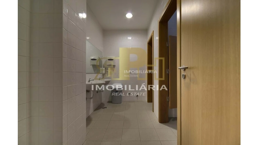 Armazém para Venda em Marvila, Ribeira Santarém, São Salvador, São Nicolau Foto 25