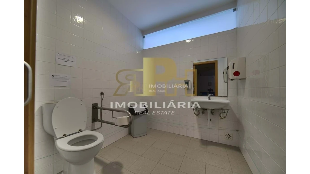 Armazém para Venda em Marvila, Ribeira Santarém, São Salvador, São Nicolau Foto 24