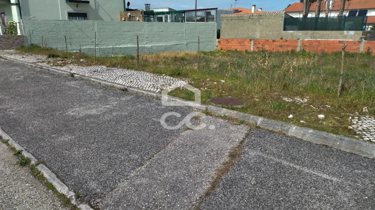 Terreno para Venda em Marinha Grande Foto 5