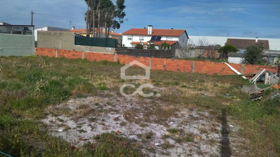 Terreno para Venda em Marinha Grande Foto 2