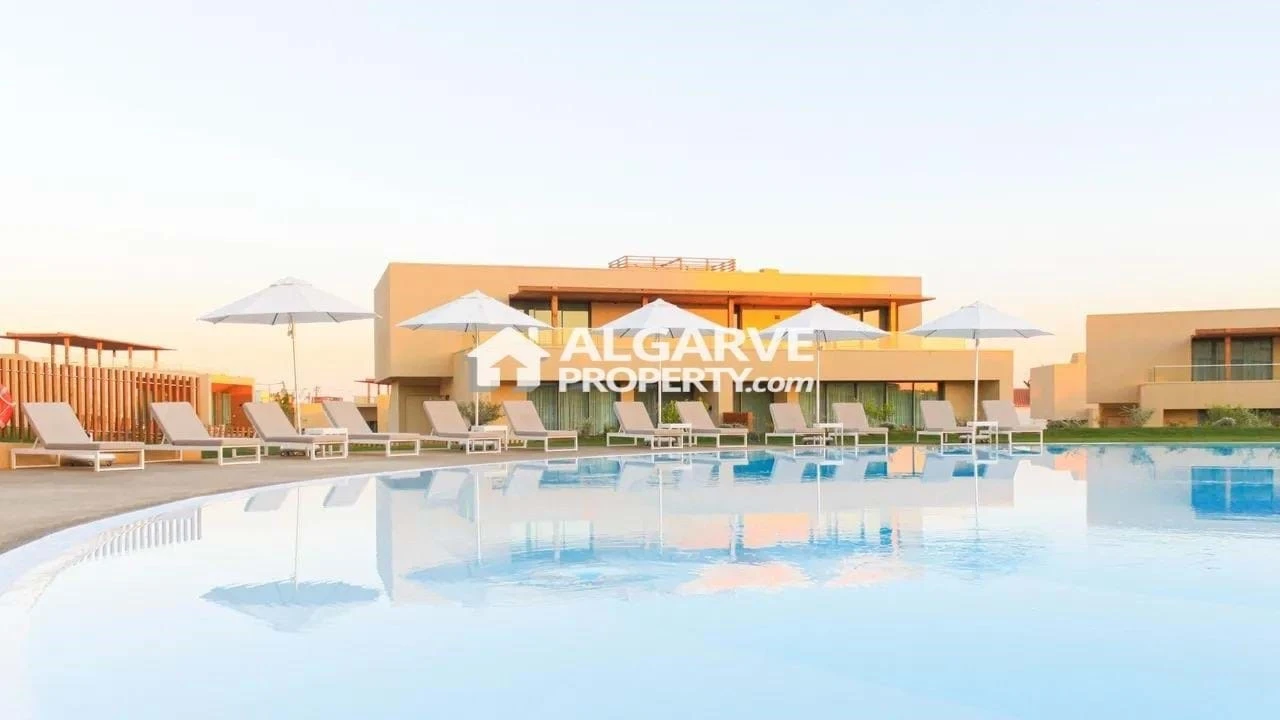 Apartamento T2 para Venda em Porches Foto 8