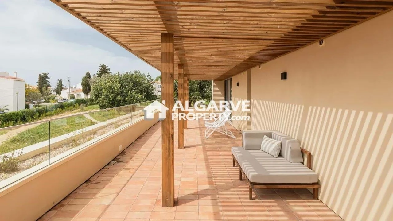 Apartamento T3 para Venda em Porches Foto 18