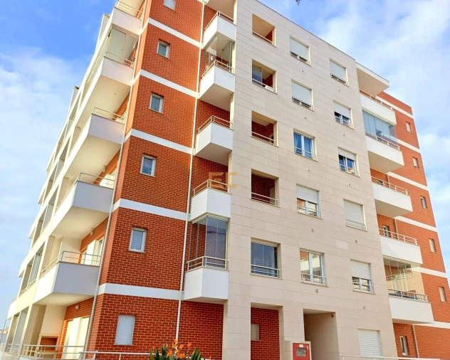 Apartamento T3 para Venda em Tavarede Foto 5