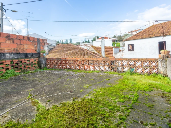 Moradia T3 para Venda em Malhou, Louriceira e Espinheiro Foto 4