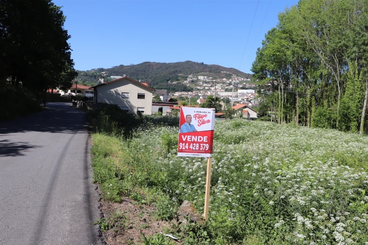 Terreno para Venda em Santa Eulália