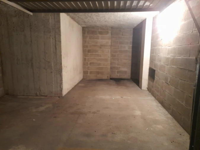 Garagem para Arrendamento em Eiras e São Paulo de Frades Foto 4