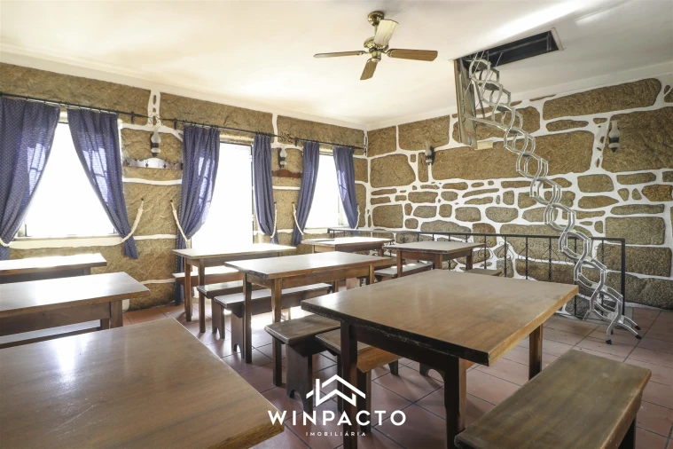 Loja para Venda em Nelas Foto 13