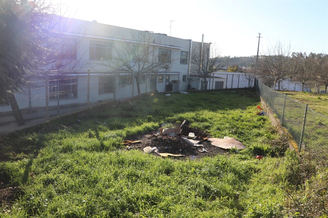 Moradia T3 para Venda em Lustosa e Barrosas (Santo Estêvão) Foto 13