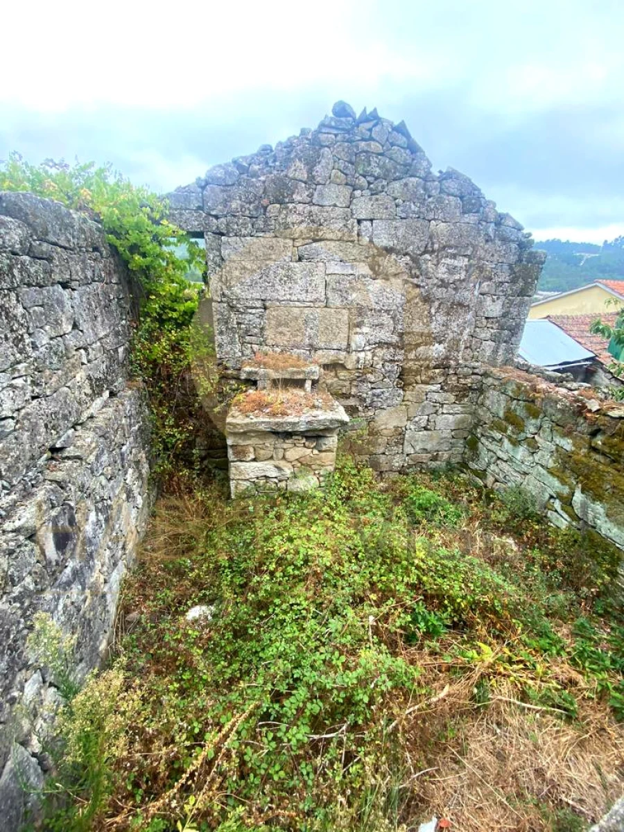 Moradia T0 para Venda em Mões Foto 6