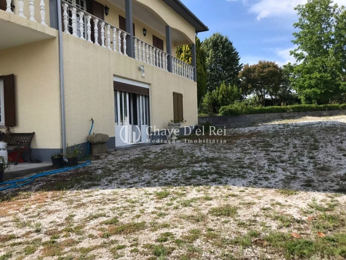 Quinta T6 para Venda em Repeses e São Salvador Foto 12