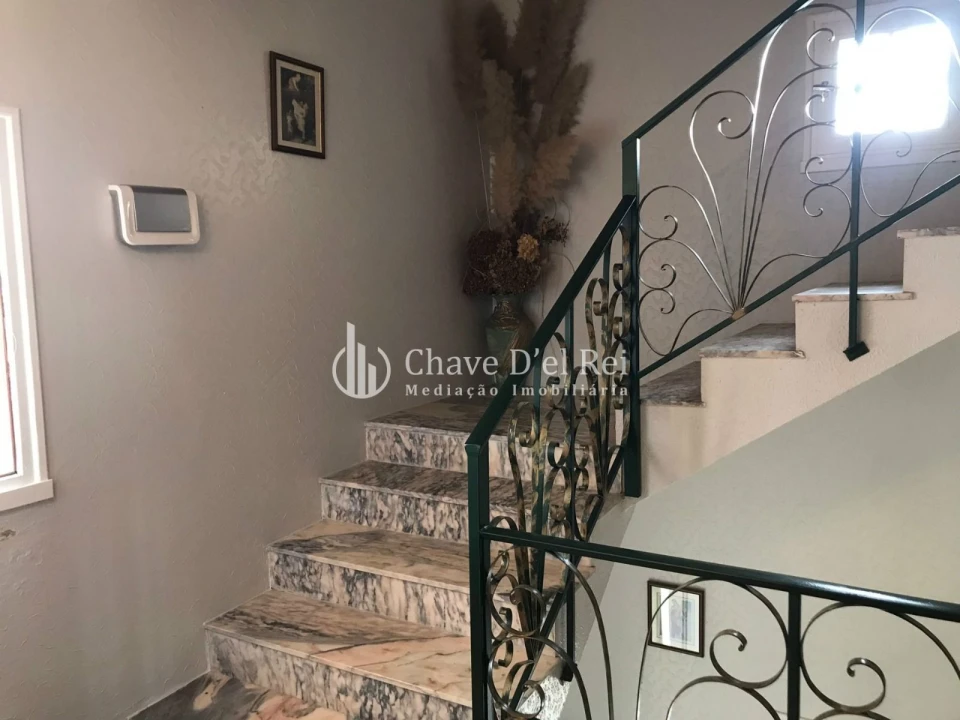 Quinta T6 para Venda em Repeses e São Salvador Foto 5