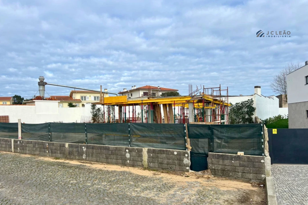 Moradia T3 para Venda em Labruge Foto 34