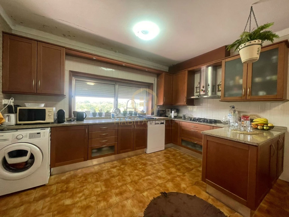 Moradia T6 para Venda em Satão Foto 1